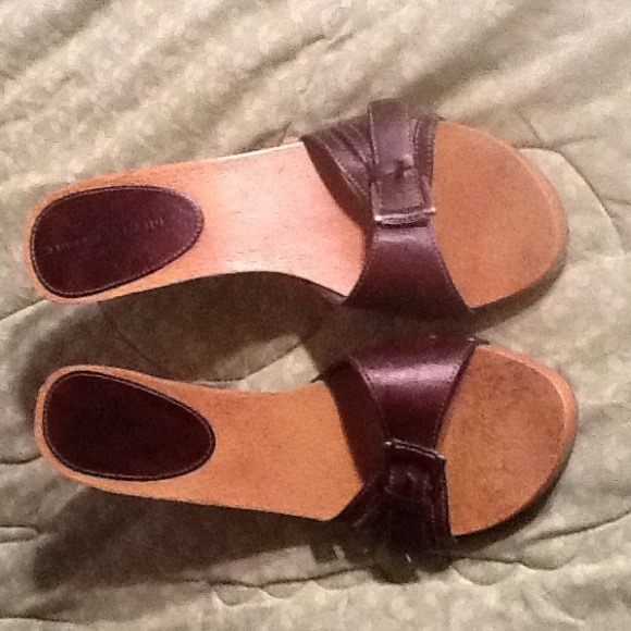 Cute brown sandals