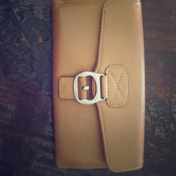 Michael kors wallet