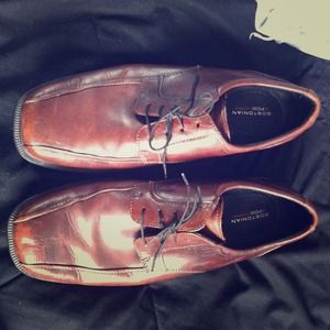 Men's Bostonian brown leather dress shoes