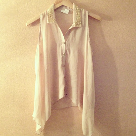 Studded collar tank blouse