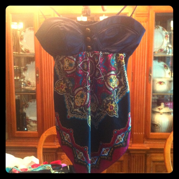 Beautiful vintage top!