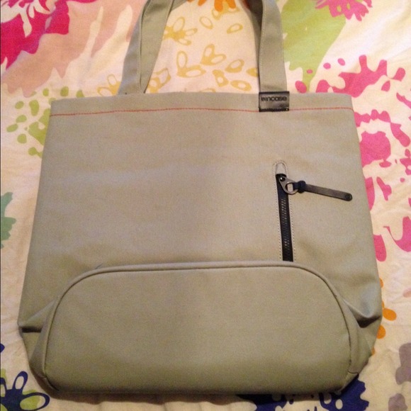 🚨SOLD🚨Apple MacBook Pro/Laptop bag. - Picture 2 of 4