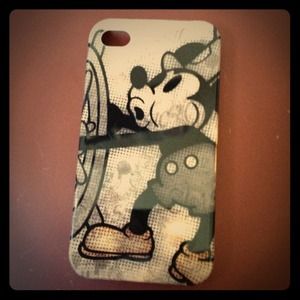Mickey Mouse iPhone cover