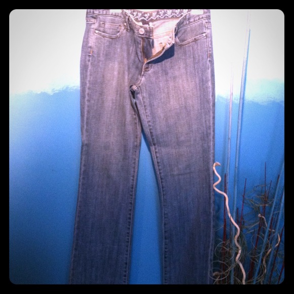 NWOT Cotton (99%) and spandex (1%) jeans