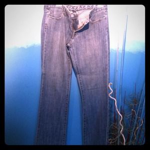 NWOT Cotton (99%) and spandex (1%) jeans