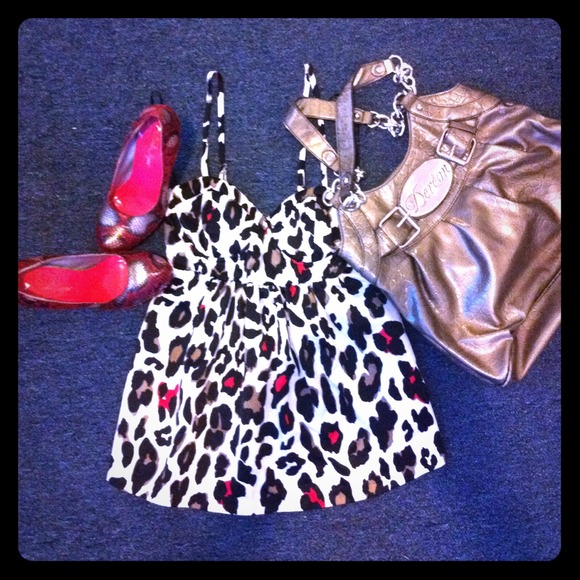 Silk pink cheetah blouse