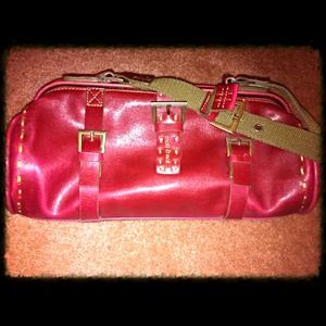 Pink barrel handbag