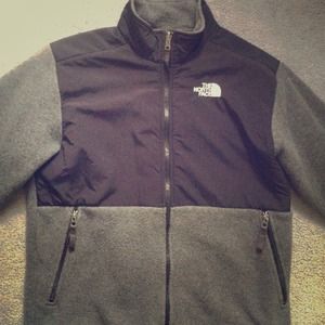 North face boys jacket size XL