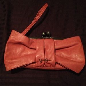 Jessica Simpson Clutch