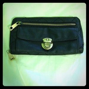 BDG BLACK FAUX LEATHER WALLET