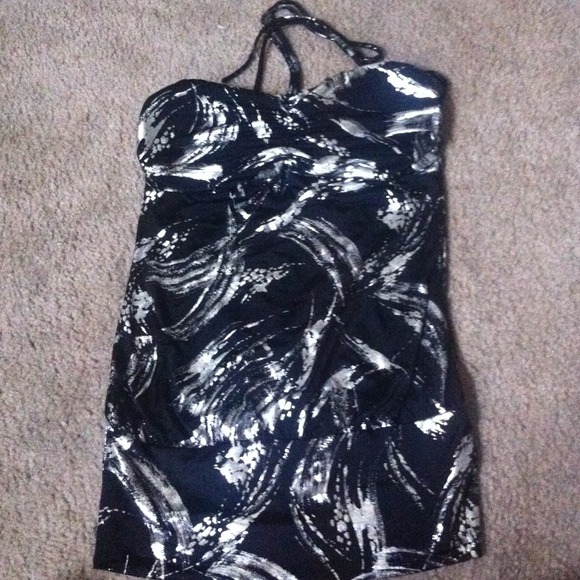 Halter top