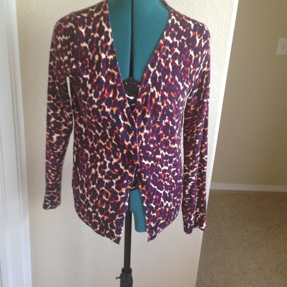 EUC:  Merona leopard print cardigan, sz small