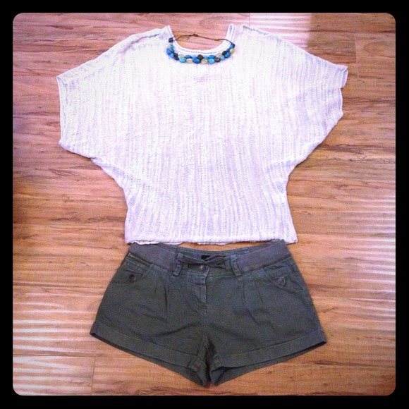 💥Sale💥LF, Dark olive green shorts!!
