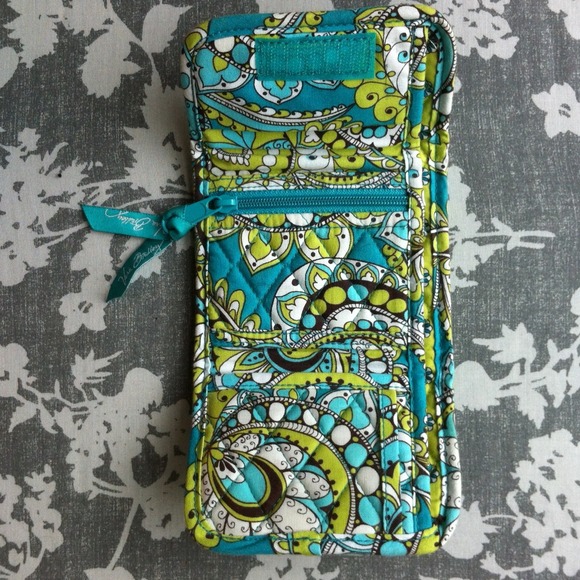 Little Vera Bradley wallet - Picture 2 of 3