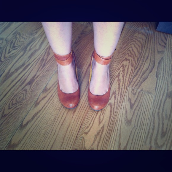 **SOLD on Ebay*** Jeffrey Campbell Caramel Shoes