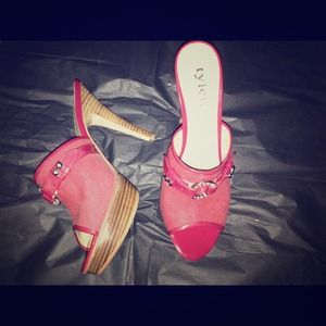 Red denim slipper heels