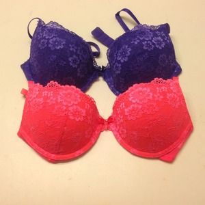 SALE😍H&M push up bras bundle!