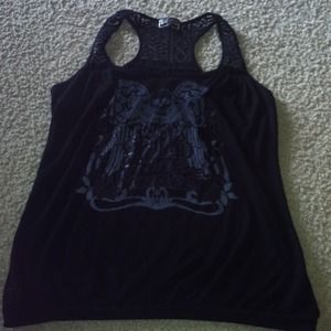 Black and gray fang top