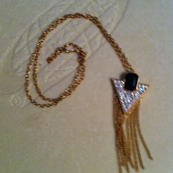 black gem triangular tassel necklace - Picture 1 of 2