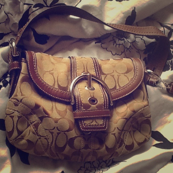 Coach purse