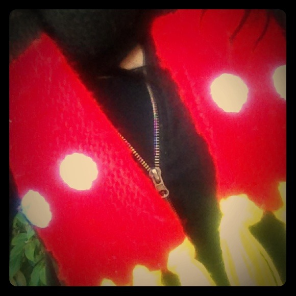 Disney animated scarfs . - Picture 1 of 3