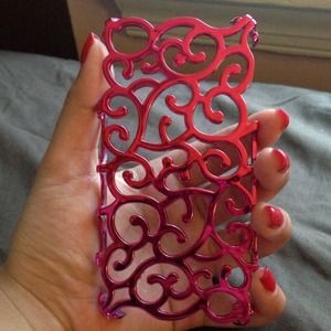 iPhone 4/4s pink swirly case