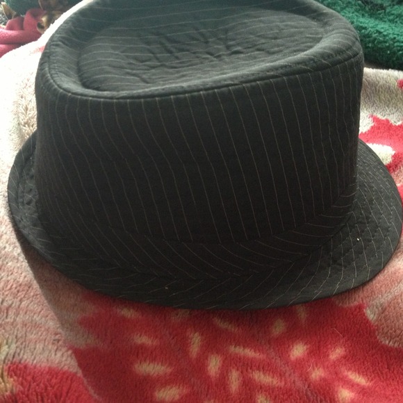 Stripped fedora/top hat - Picture 1 of 2