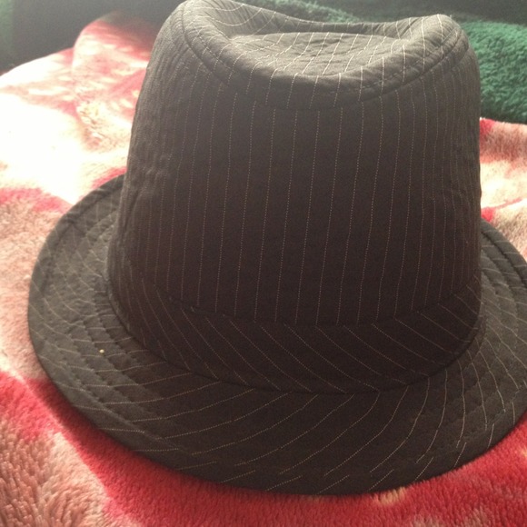 Stripped fedora/top hat - Picture 2 of 2