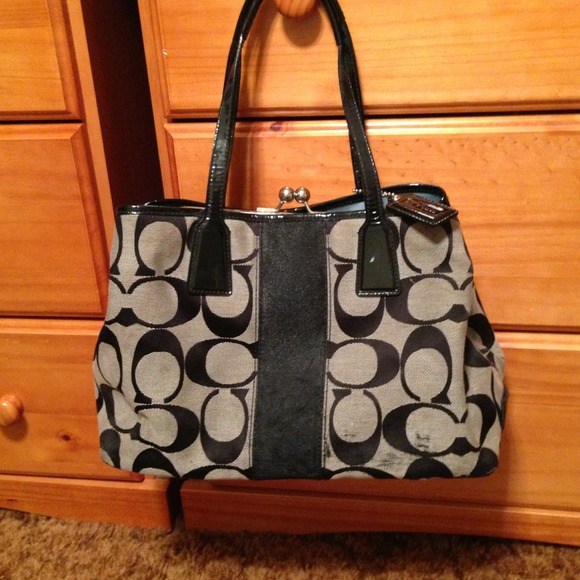Used Authentic Coach purse