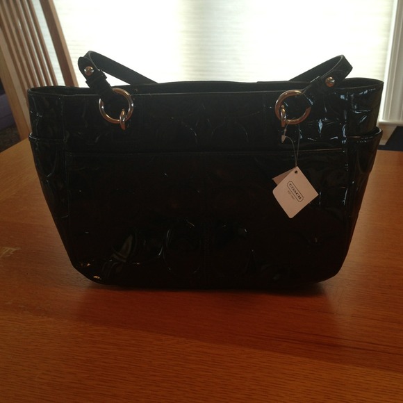 Black AUTHENTIC Coach purse