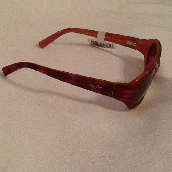 🌟SOLD🌟Maui Jim "Punchbowl" Sunglasses