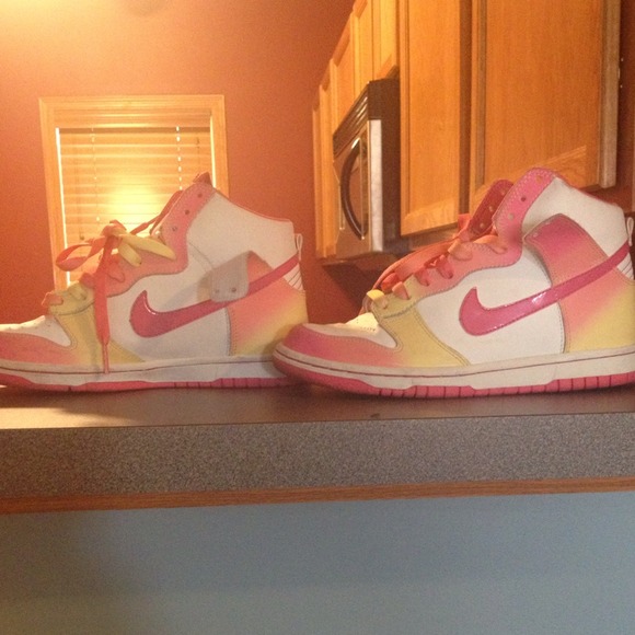 Women nikes