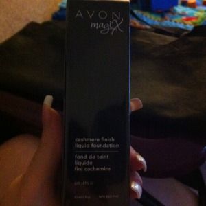 Avon magix cashmere finish liquid foundation