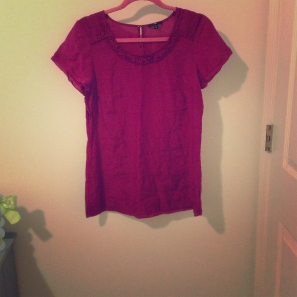 🚫Sold in bundle🚫 Purple shirt