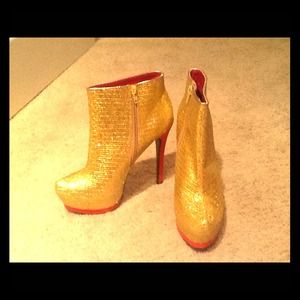 Fahrenheit Glitter Ankle Booty--Gold
