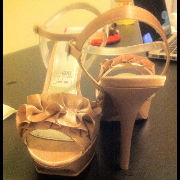 Champagne open toe pumps (REDUCED)