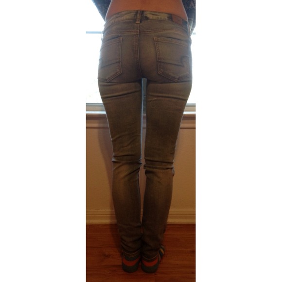 🚫SOLD🚫American Eagle Jeans - Picture 4 of 4
