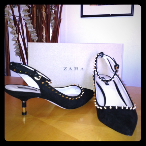 EUC ZARA Studded Sling Back 40/9
