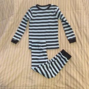 ❤️SOLD❤️ Mommykatrn🎈Toddler pj set