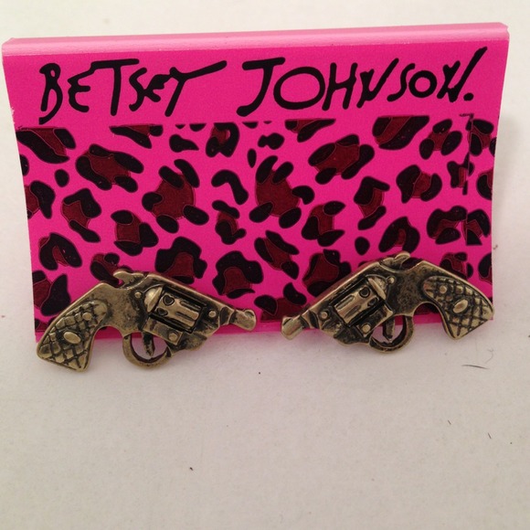 Betsey Johnson Jewelry - Bundle 4 Hannah 3 earrings & belt