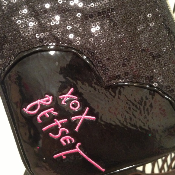 Betsey Johnson black sequin wallet clutch - Picture 3 of 4
