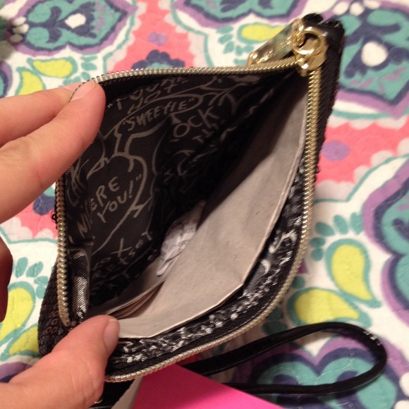 Betsey Johnson black sequin wallet clutch - Picture 4 of 4