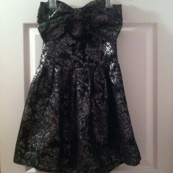 Black lace dress with optional bow