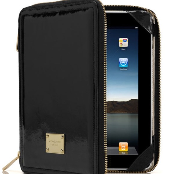 Michael Kors iPad 1 Case/Stand