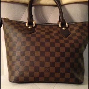 Sold Authentic Louis Vuitton saleya pm sold