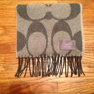 Authentic Coach scarf *reduced*