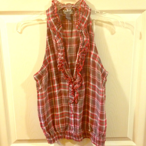 Plaid Button-up Sleeveless Top - Picture 1 of 4