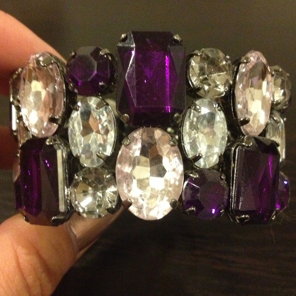 Stretchy white, purple & pink rhinestone bracelet