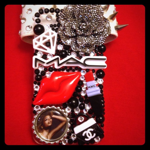 Custom iPhone 4/4s case