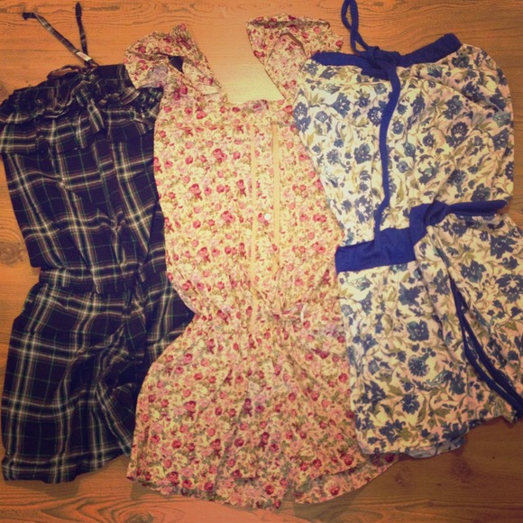✨BUNDLE✨ Rompers!